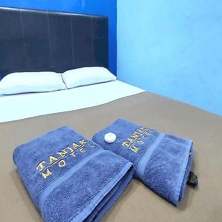 Oyo 90937 Tanjak Hotel Alor Setar Esterno foto