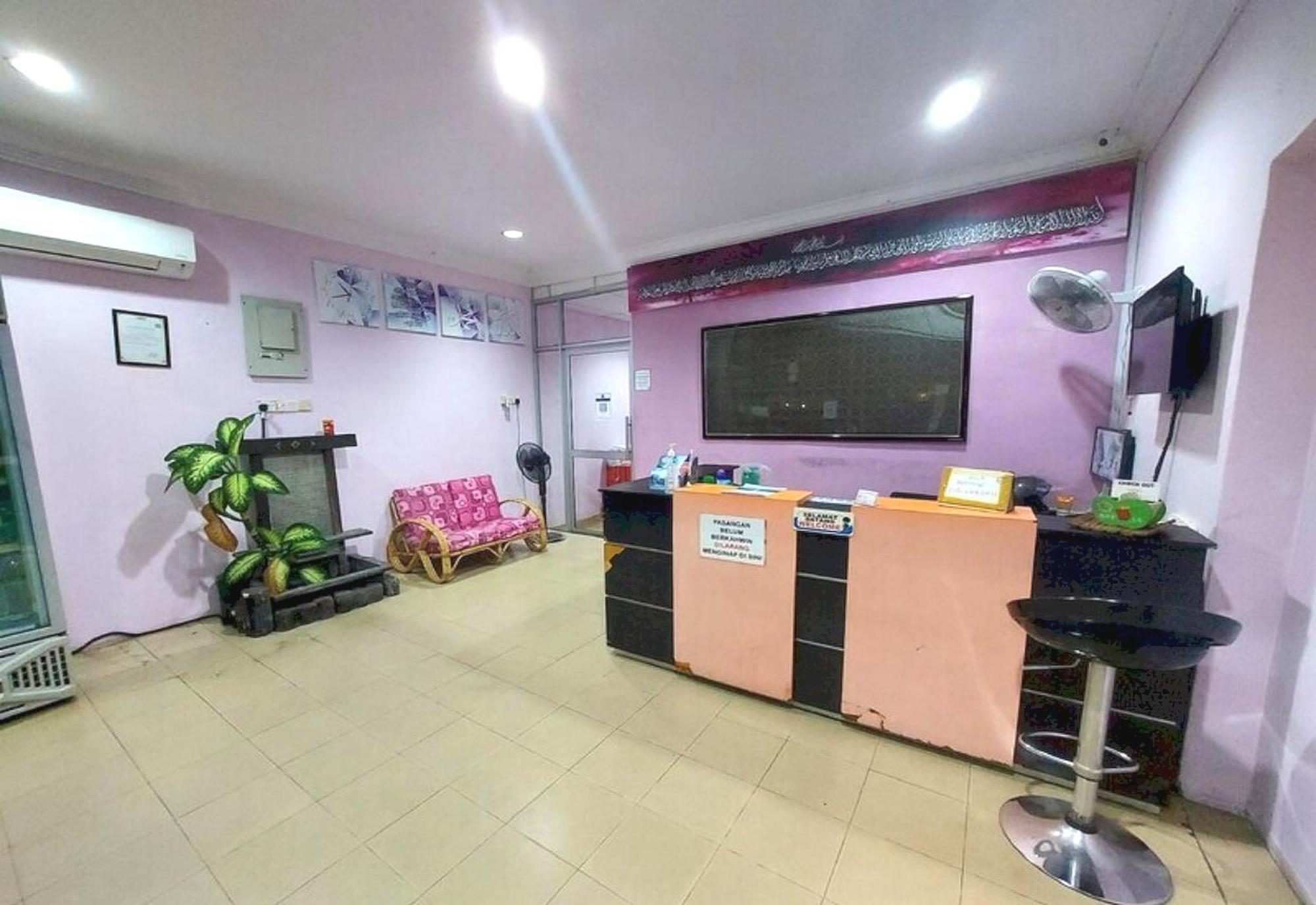Oyo 90937 Tanjak Hotel Alor Setar Esterno foto