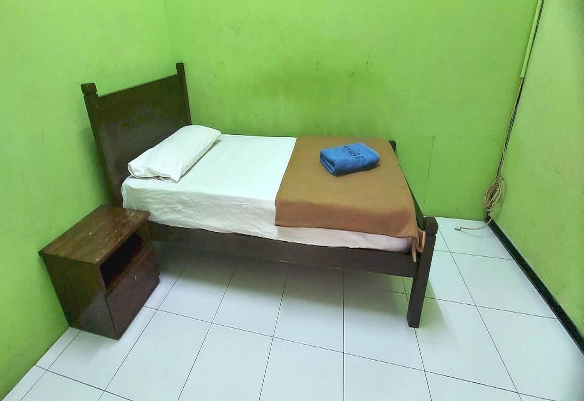 Oyo 90937 Tanjak Hotel Alor Setar Esterno foto