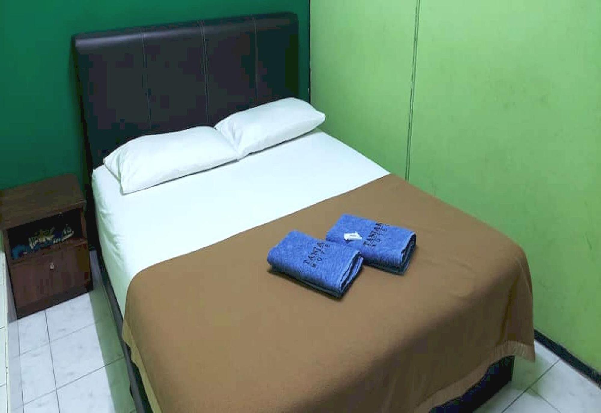 Oyo 90937 Tanjak Hotel Alor Setar Esterno foto